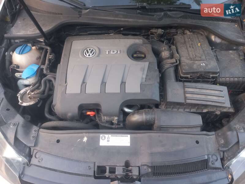 Універсал Volkswagen Golf 2010 в Миргороді