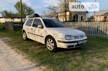 Хэтчбек Volkswagen Golf 1998 в Львове