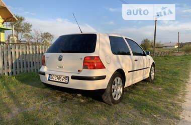 Хэтчбек Volkswagen Golf 1998 в Львове