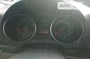 Універсал Volkswagen Golf 2010 в 