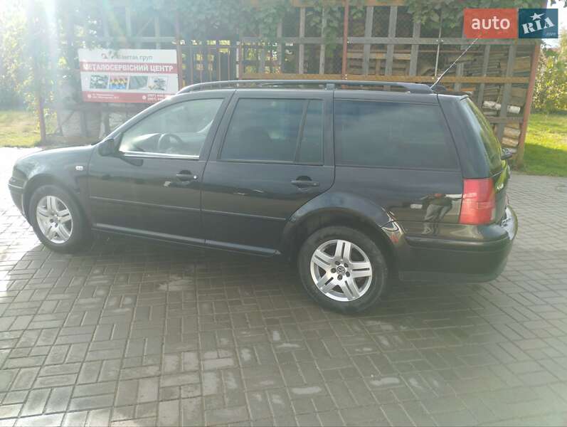 Універсал Volkswagen Golf 2006 в Нововолинську