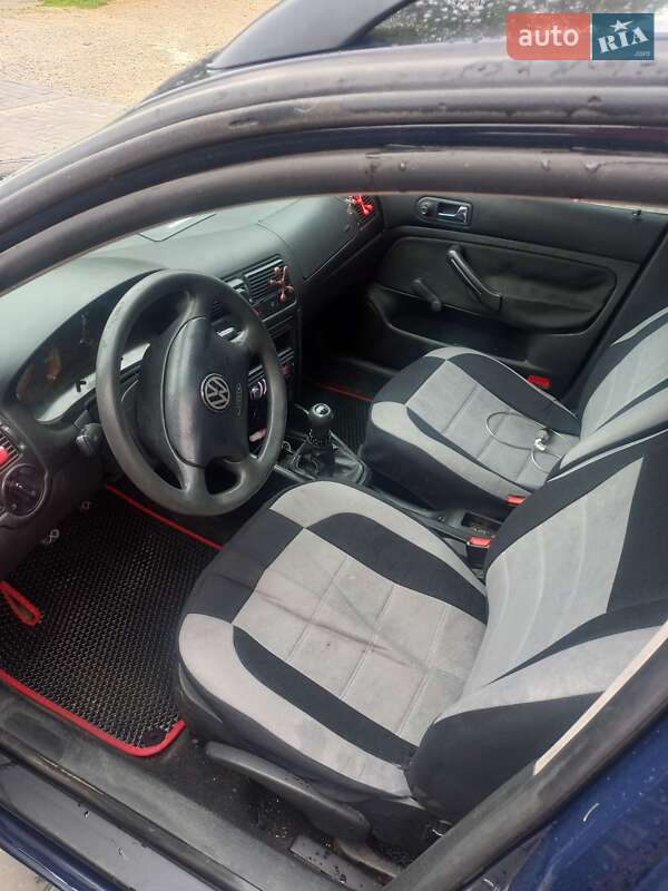 Універсал Volkswagen Golf 1999 в Івано-Франківську