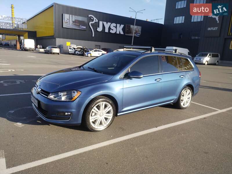 Універсал Volkswagen Golf 2015 в Києві