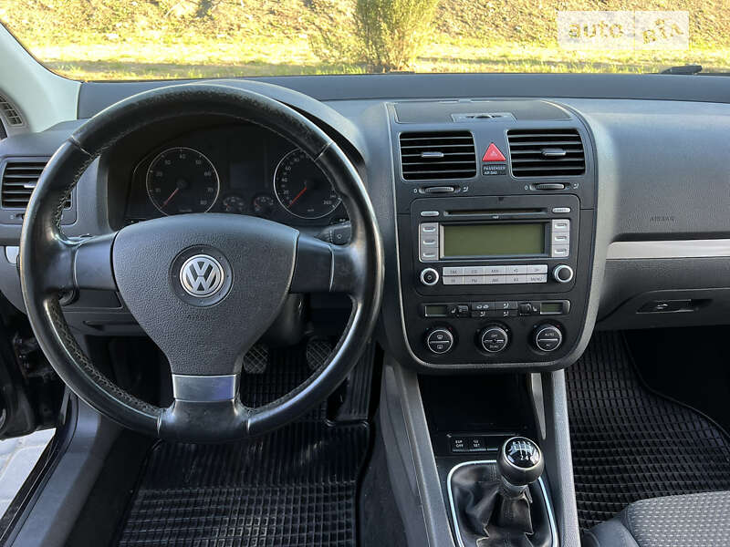Универсал Volkswagen Golf 2008 в Виннице