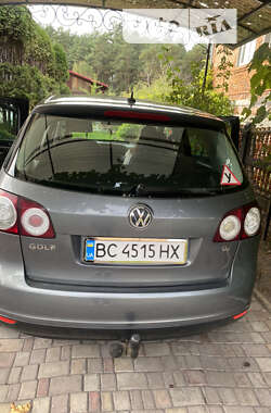 Хэтчбек Volkswagen Golf 2005 в Червонограде