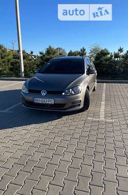 Универсал Volkswagen Golf 2014 в Одессе