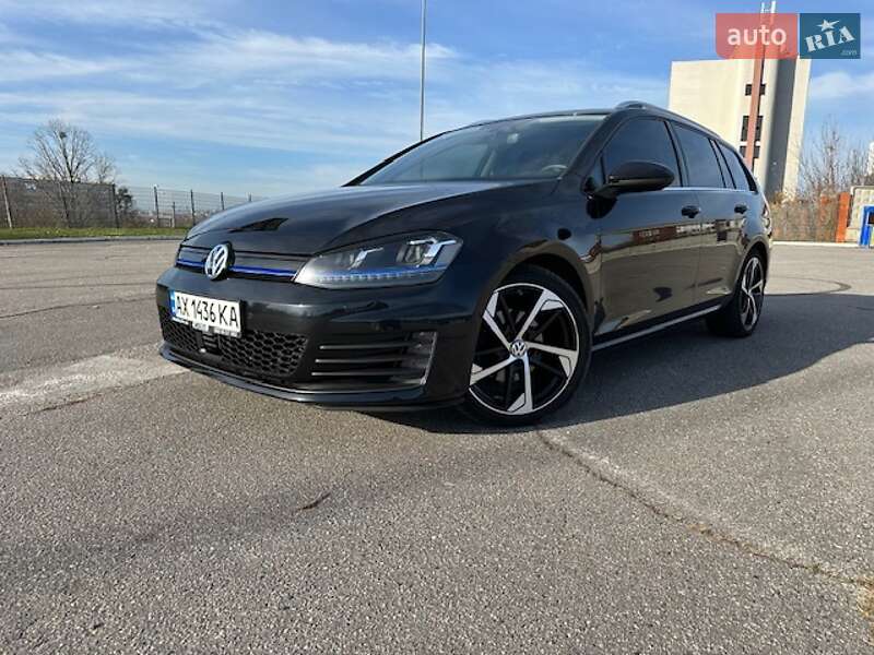Універсал Volkswagen Golf 2015 в Харкові
