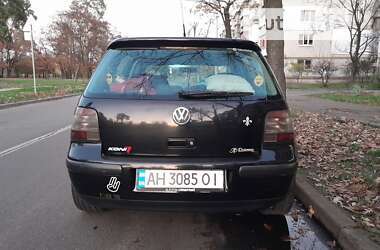 Хэтчбек Volkswagen Golf 2000 в Киеве