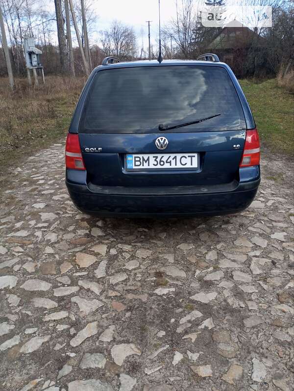 Универсал Volkswagen Golf 2004 в Глухове