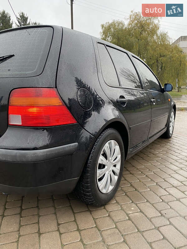 Хетчбек Volkswagen Golf 1997 в Новому Розділі фото 10 Хетчбек Volkswagen Golf 1997 в Новому Розділі