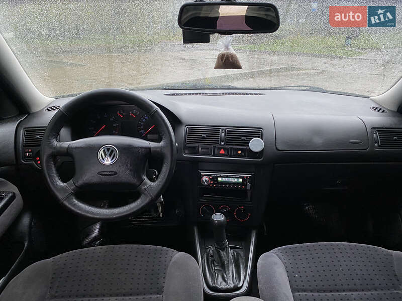 Хетчбек Volkswagen Golf 1997 в Новому Розділі фото 15 Хетчбек Volkswagen Golf 1997 в Новому Розділі