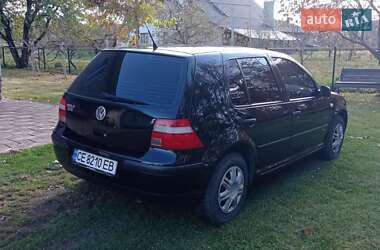 Хэтчбек Volkswagen Golf 2003 в Вижнице