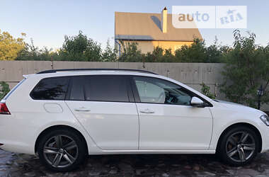 Універсал Volkswagen Golf 2016 в Кам'янець-Подільському