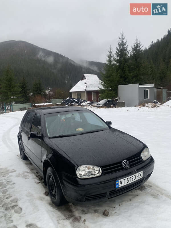 Volkswagen Golf 2003