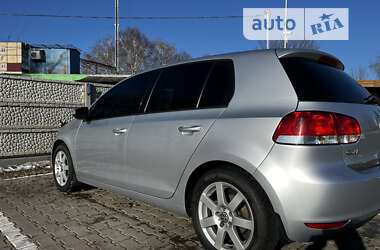 Хэтчбек Volkswagen Golf 2009 в Кривом Роге