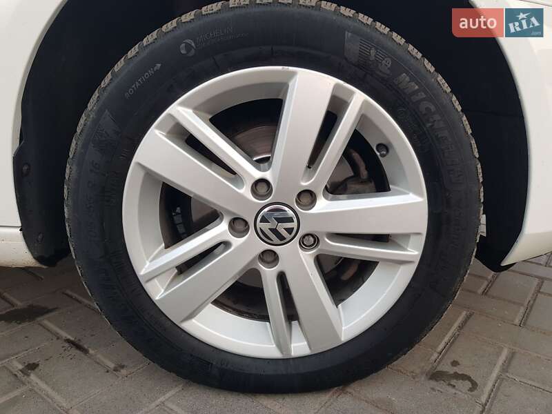 Універсал Volkswagen Golf 2011 в Кропивницькому