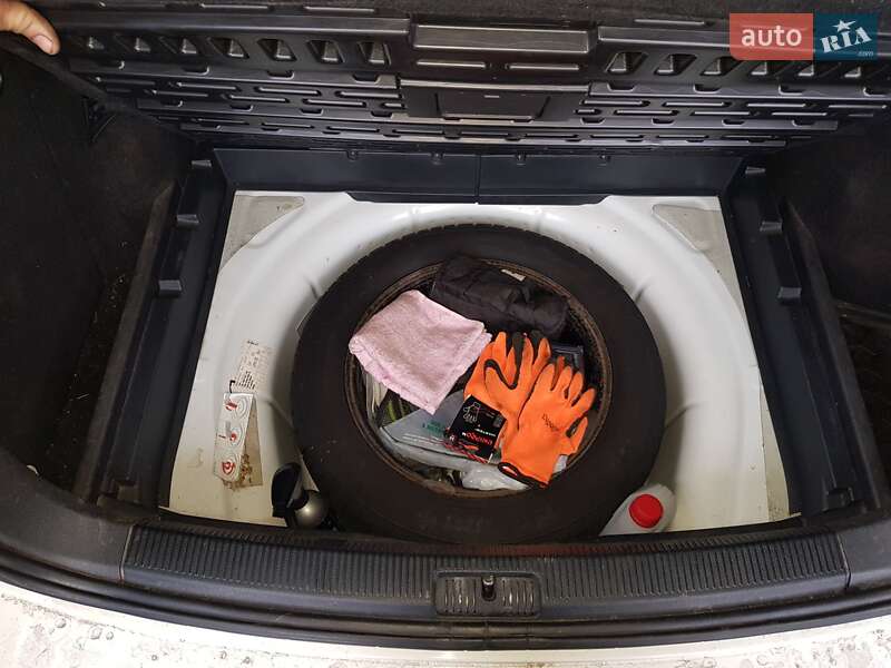 Універсал Volkswagen Golf 2011 в Кропивницькому