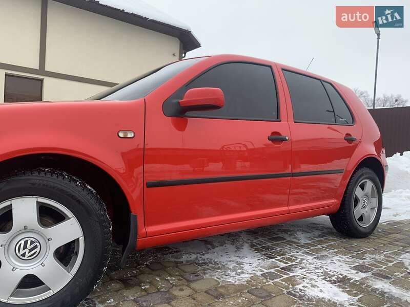 Хетчбек Volkswagen Golf 1999 в Тернополі