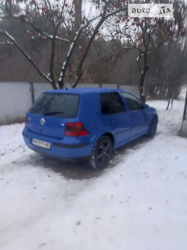 Хетчбек Volkswagen Golf 2000 в Бердичеві