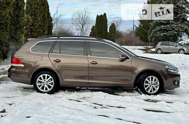 Универсал Volkswagen Golf 2011 в 