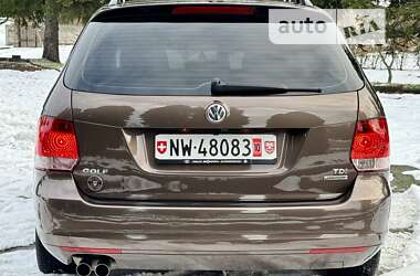 Универсал Volkswagen Golf 2011 в 