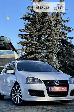 Хетчбек Volkswagen Golf 2008 в Дубні