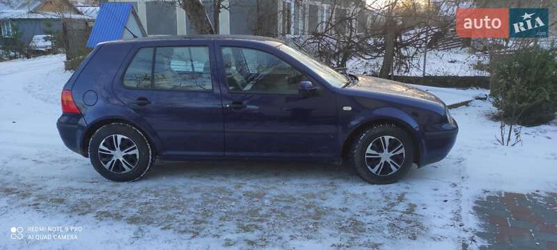 Хэтчбек Volkswagen Golf 1999 в Бродах