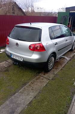 Хэтчбек Volkswagen Golf 2005 в Бобровице