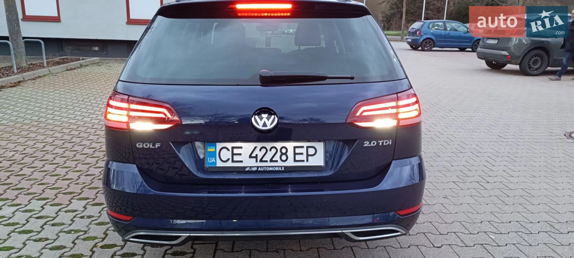 Volkswagen Golf 2017 VIN WVWZZZAUZJP552244 фото оголошення 101 з 120