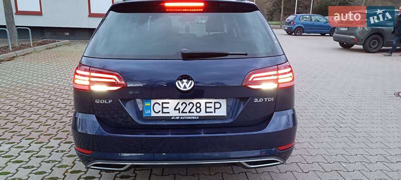 Универсал Volkswagen Golf 2017 в Ужгороде