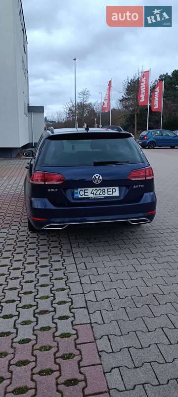 Универсал Volkswagen Golf 2017 в Ужгороде
