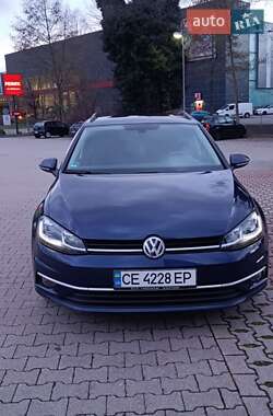 Универсал Volkswagen Golf 2017 в 