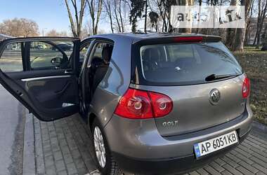 Хетчбек Volkswagen Golf 2007 в Запоріжжі