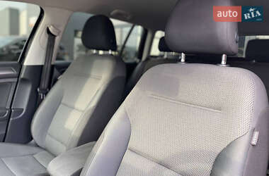 Универсал Volkswagen Golf 2013 в 