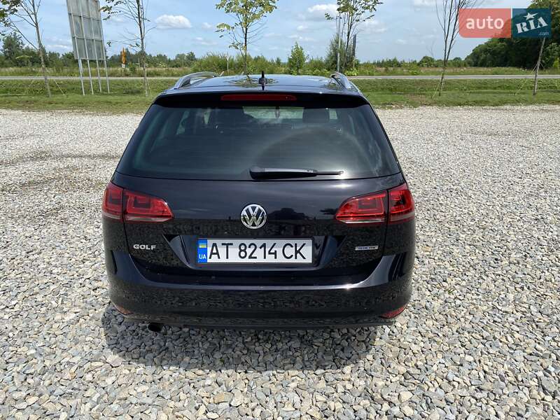 Универсал Volkswagen Golf 2014 в Ивано-Франковске