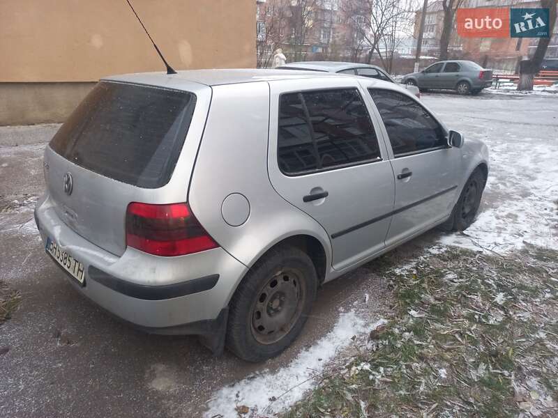 Хетчбек Volkswagen Golf 2000 в Подільську
