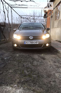 Хэтчбек Volkswagen Golf 2009 в Мукачево