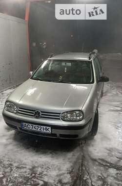 Универсал Volkswagen Golf 2002 в Луцке