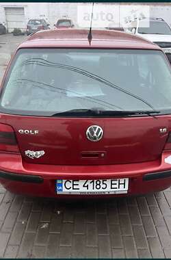 Хетчбек Volkswagen Golf 1998 в Чернівцях
