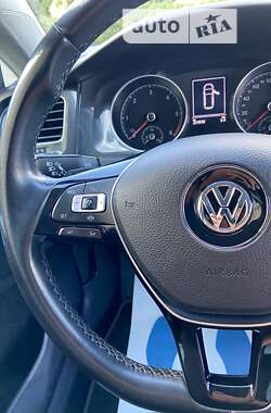 Универсал Volkswagen Golf 2018 в Умани