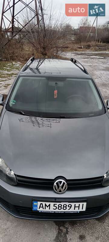Универсал Volkswagen Golf 2009 в Звягеле