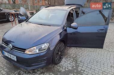 Универсал Volkswagen Golf 2015 в Полтаве