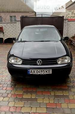 Универсал Volkswagen Golf 2001 в Харькове