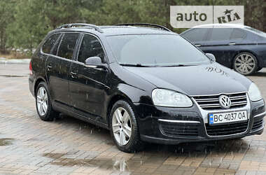 Универсал Volkswagen Golf 2008 в Мостиске