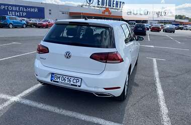 Хэтчбек Volkswagen Golf 2019 в Ужгороде