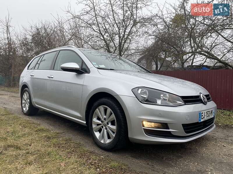 Універсал Volkswagen Golf 2016 в Крижополі