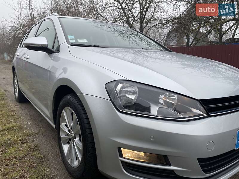Універсал Volkswagen Golf 2016 в Крижополі