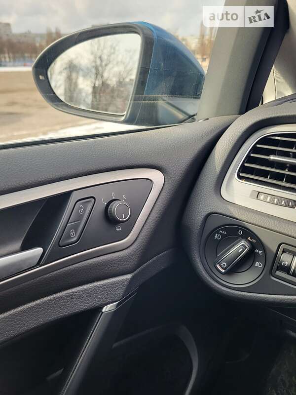 Універсал Volkswagen Golf 2016 в Харкові