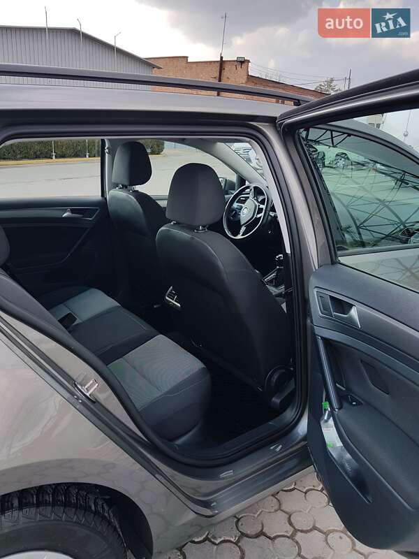 Универсал Volkswagen Golf 2015 в Черновцах фото 20 Универсал Volkswagen Golf 2015 в Черновцах
