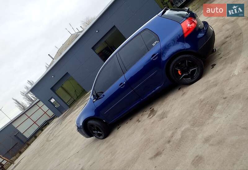 Хетчбек Volkswagen Golf 2005 в Дніпрі фото 4 Хетчбек Volkswagen Golf 2005 в Дніпрі